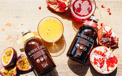 企画から販売まで商品を全面プロデュースした
『ELLE cafe KOMBCHA』