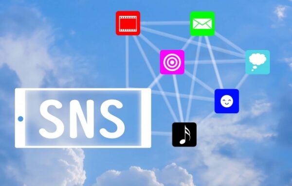 SNS広告とは？Facebook・Instagram・Twitter・TikTok・LINEをそれぞれ解説