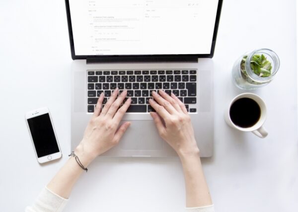 コンテンツ作成に手間がかかる