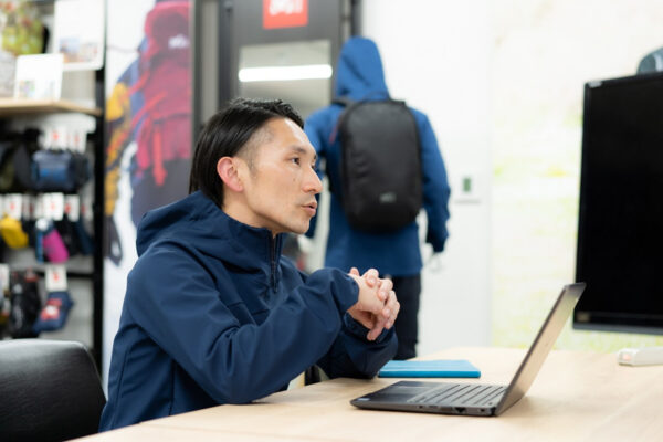 販売以外の役割を提供するECサイトへ