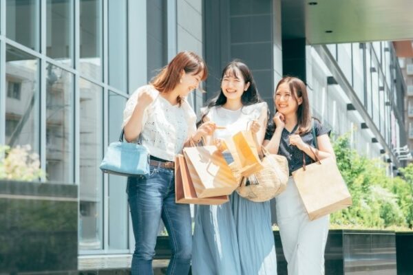 OMOストアとは？オンラインとリアルを結ぶ新しいショップの形