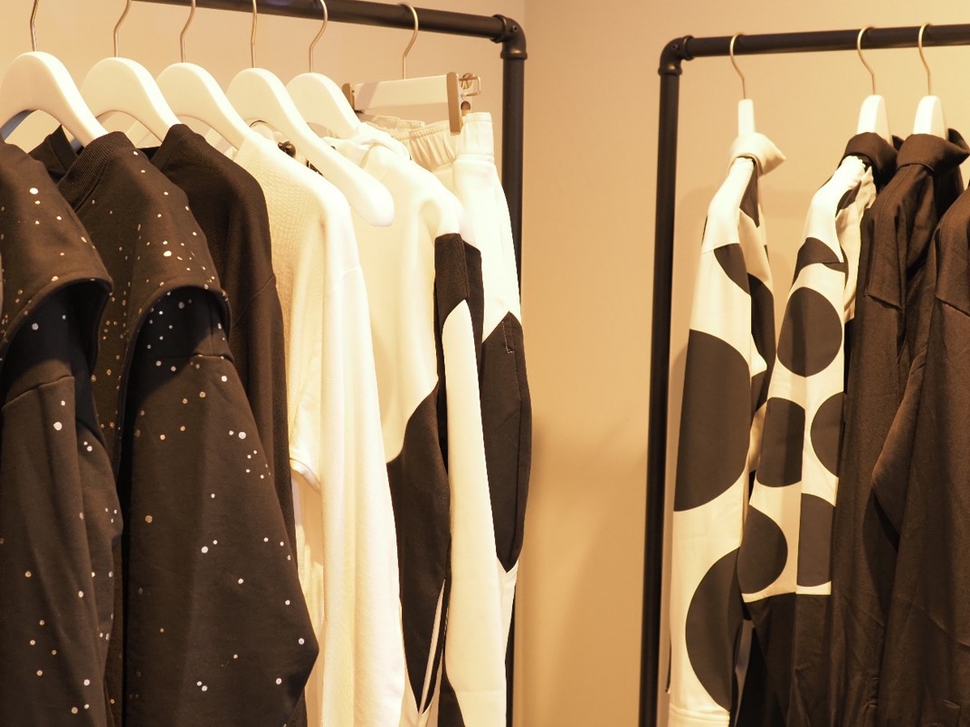 大小様々なドットファッションを取り揃える「dodot.」