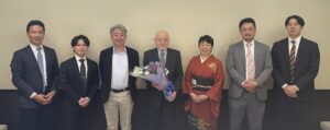 楽天、「楽天市場」店舗の事業承継支援で初の成約　岩手の老舗時計店がEC事業を譲渡