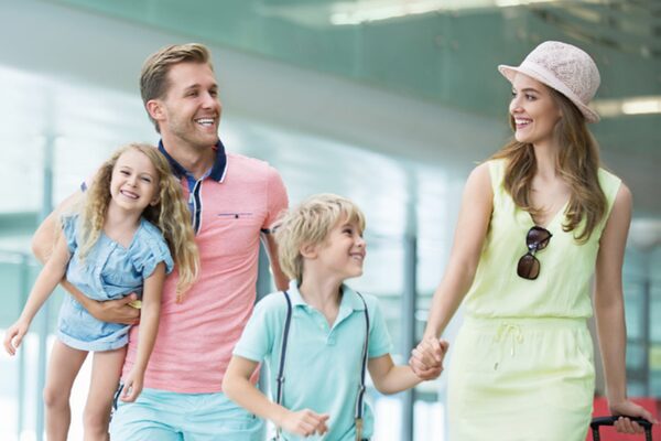 佐川急便、訪日観光客と国内旅行者の利便性向上に向けた多様なサービスを展開 - 観光支援から防災訓練まで