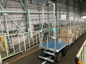 AGV（無人搬送車）