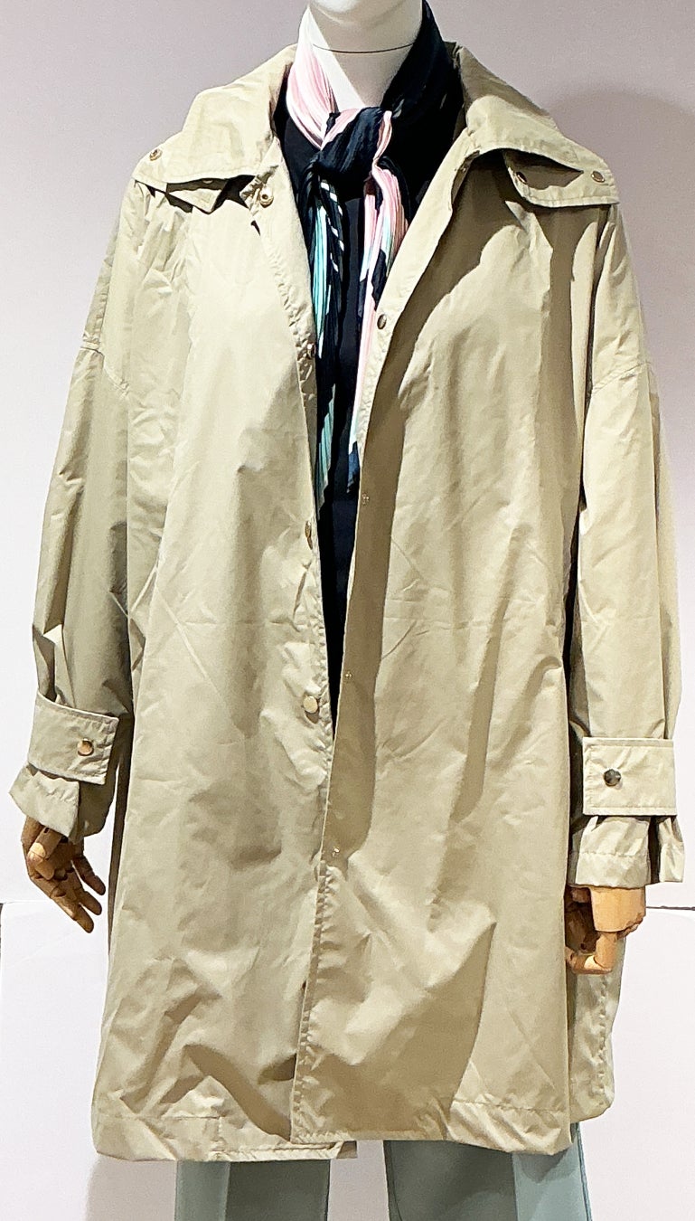 トレンチコート